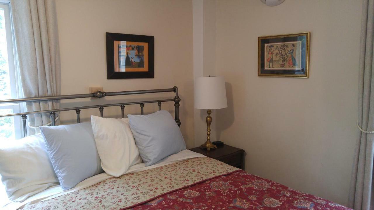 Sheffield 1802 House Bed and Breakfast Esterno foto
