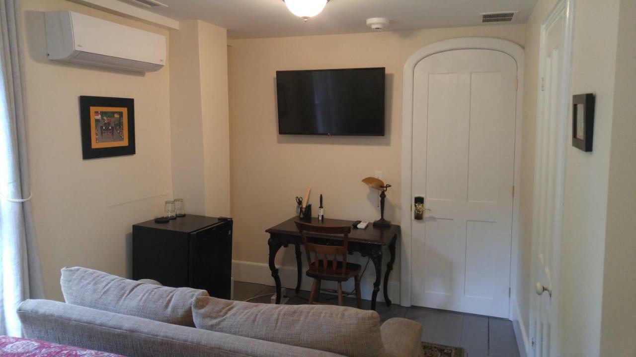 Sheffield 1802 House Bed and Breakfast Esterno foto