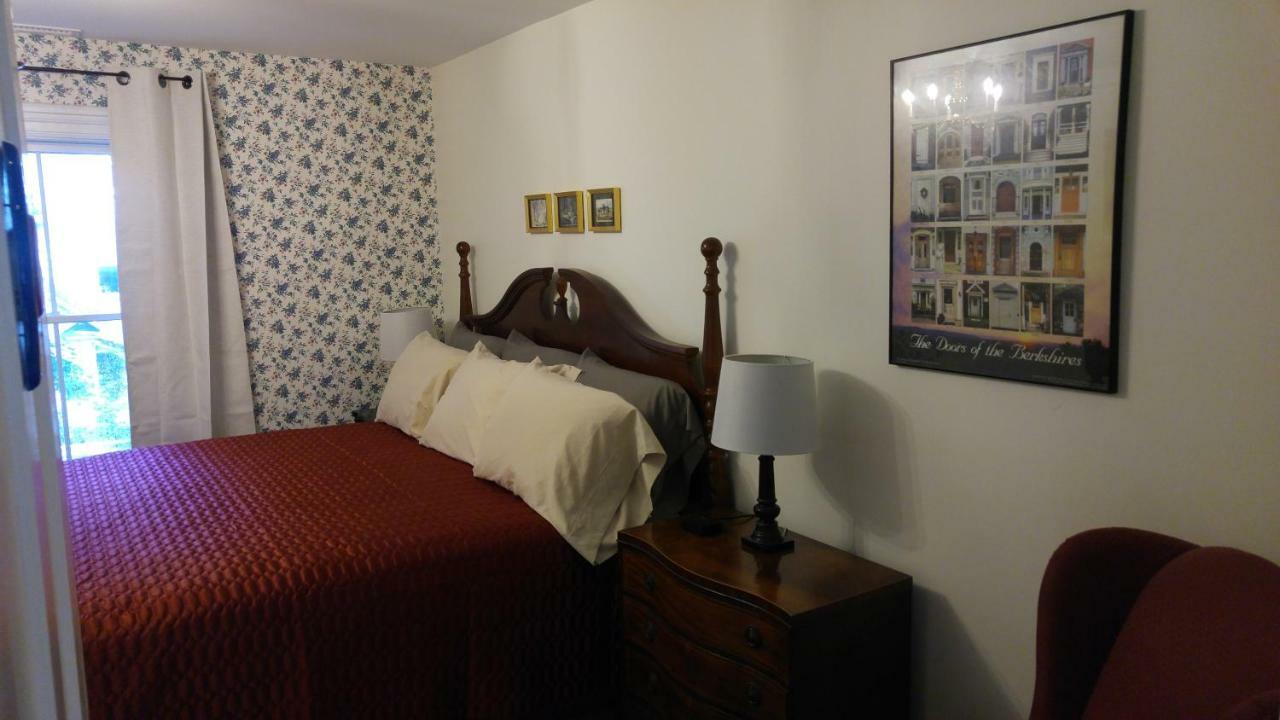 Sheffield 1802 House Bed and Breakfast Esterno foto