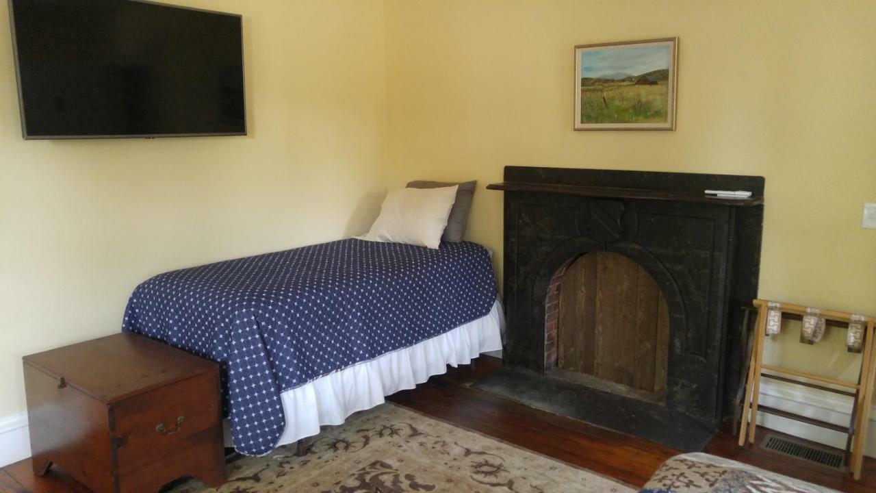 Sheffield 1802 House Bed and Breakfast Esterno foto